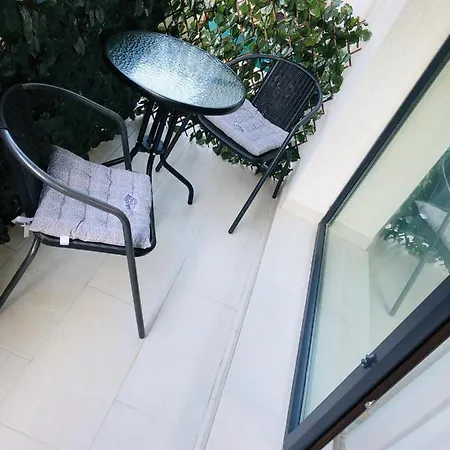 S&g Apartment